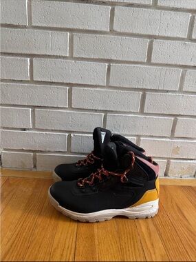 🥾Columbia Hiking Shoes | Brand New| Size 9